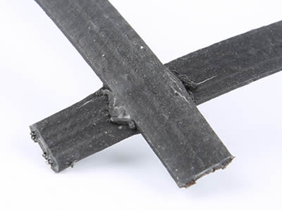 Two composite strips are glued firmly.
